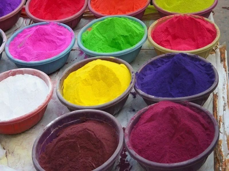 dyes and pigments